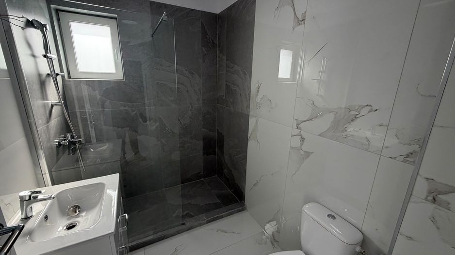 AP. 3 CAMERE- PRIMA INCHIRIERE, PARCARE INCLUSA, CENTRALA PROPRIE - Poză 8