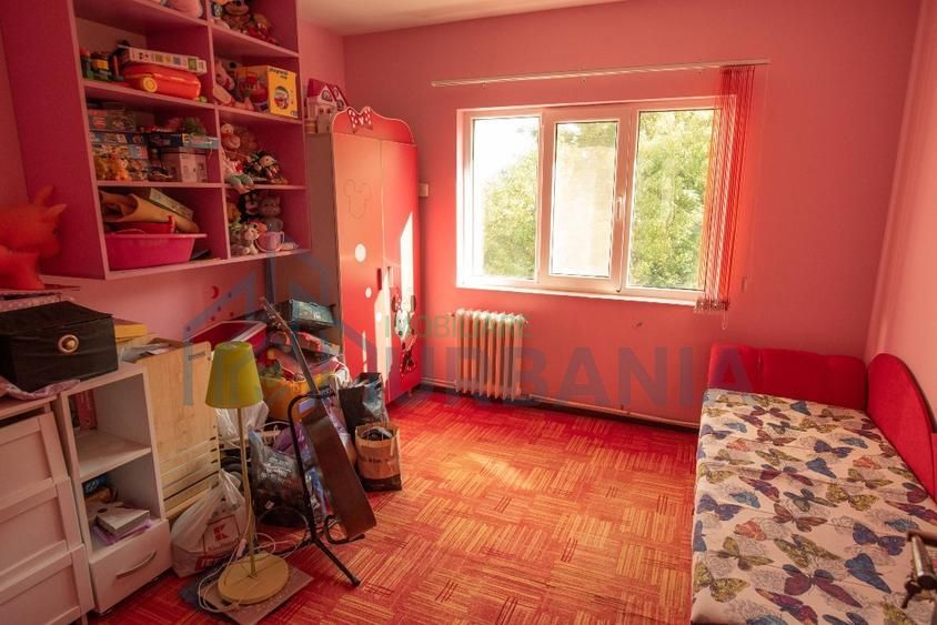 Apartament decomandat cu 3 camere în Podu Roș, Iași - 67,52 mp, etaj 3/7 - Poză 3