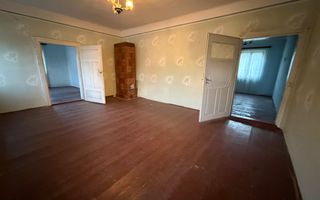 Casă + Teren 1556 mp | Zona Centrală | Front 16 m | 119.000 € - Poză 8