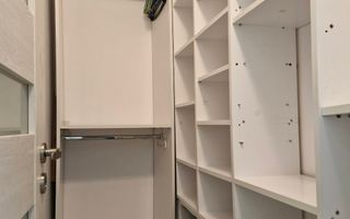 Apartament 3 camere  renovat in zona Lipovei - Poză 11