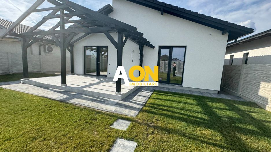Casa Individuala 4 Camere, 2 Bai, 390mp Teren - Poză 1