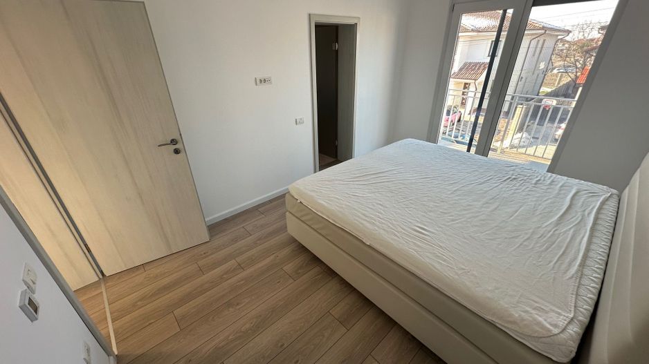 Duplex despărtit  prin garaj zona Ikea - Poză 29