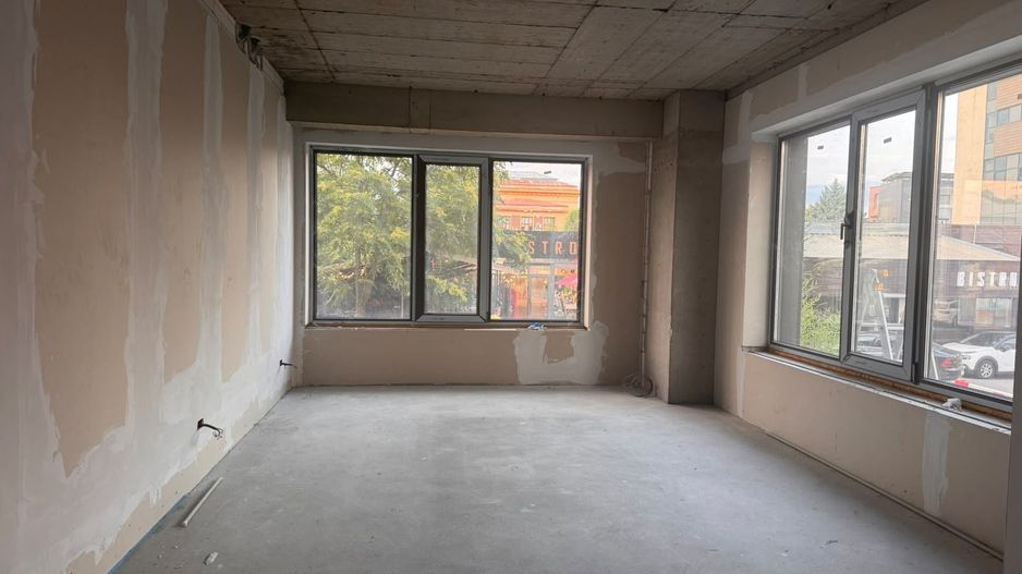 Spațiu comercial ultracentral - prima inchiriere - Poză 5