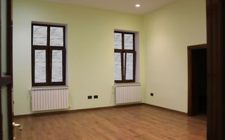 Ultracentral, Imobil tip vilă, ideal birouri sau locuință. - Poză 4