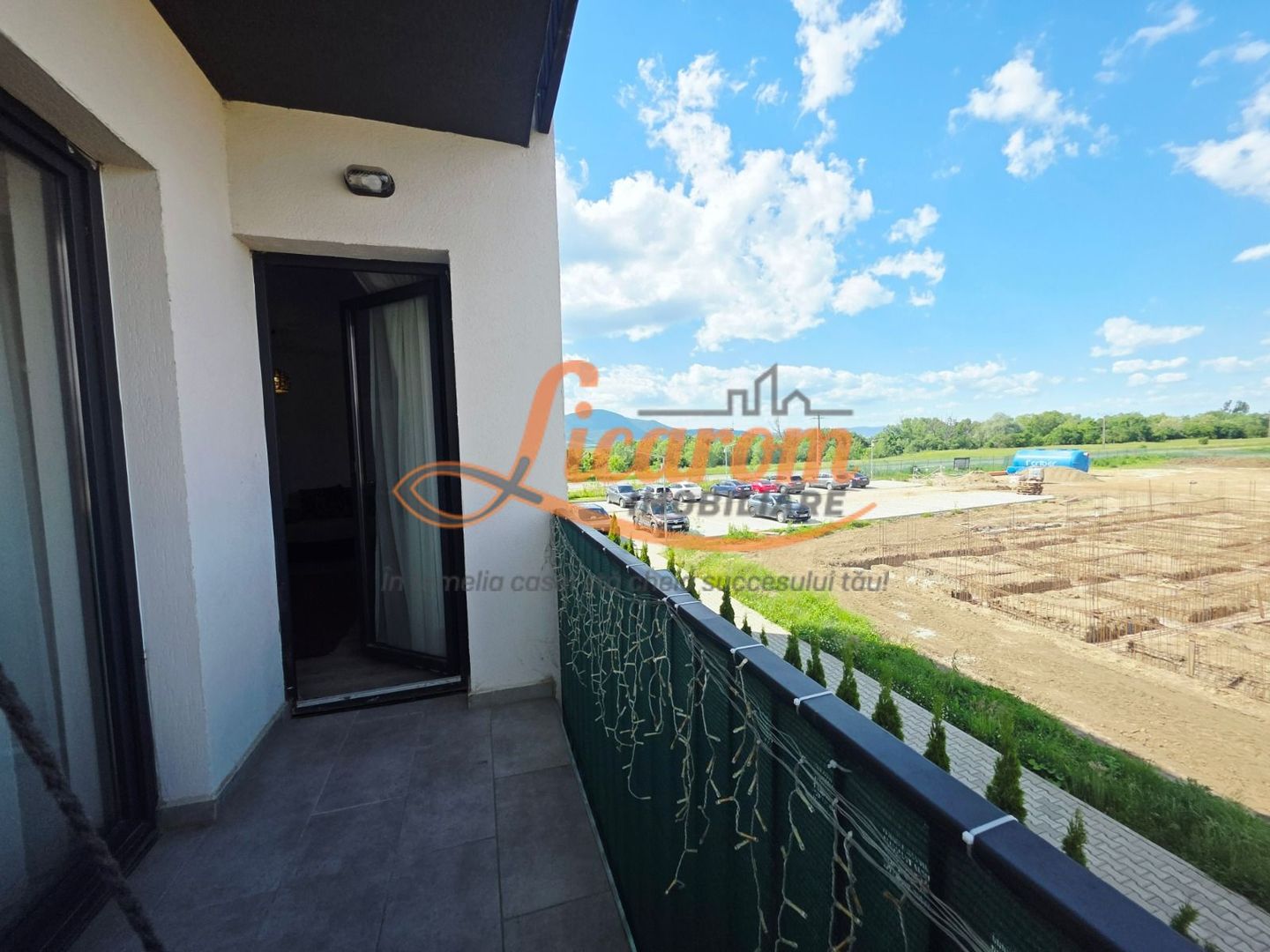 Apartament 2 camere, mobilat, lift, parcare, animale,Cristian BV - Poză 7