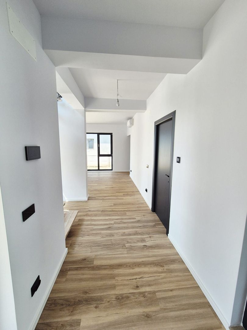 Vila TUNARI MODERNA, Luminoasa, Zona EXCELENTA - Poză 7
