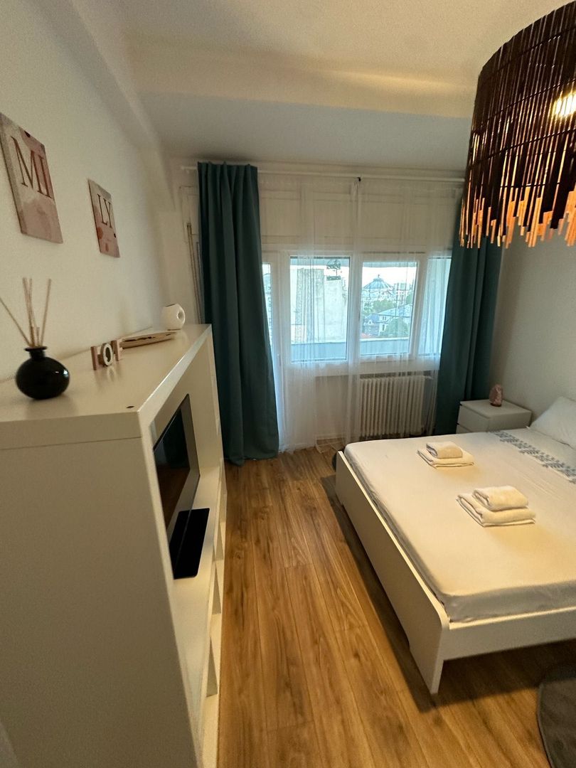 Apartament 3 camere, Piața Romana - Poză 2