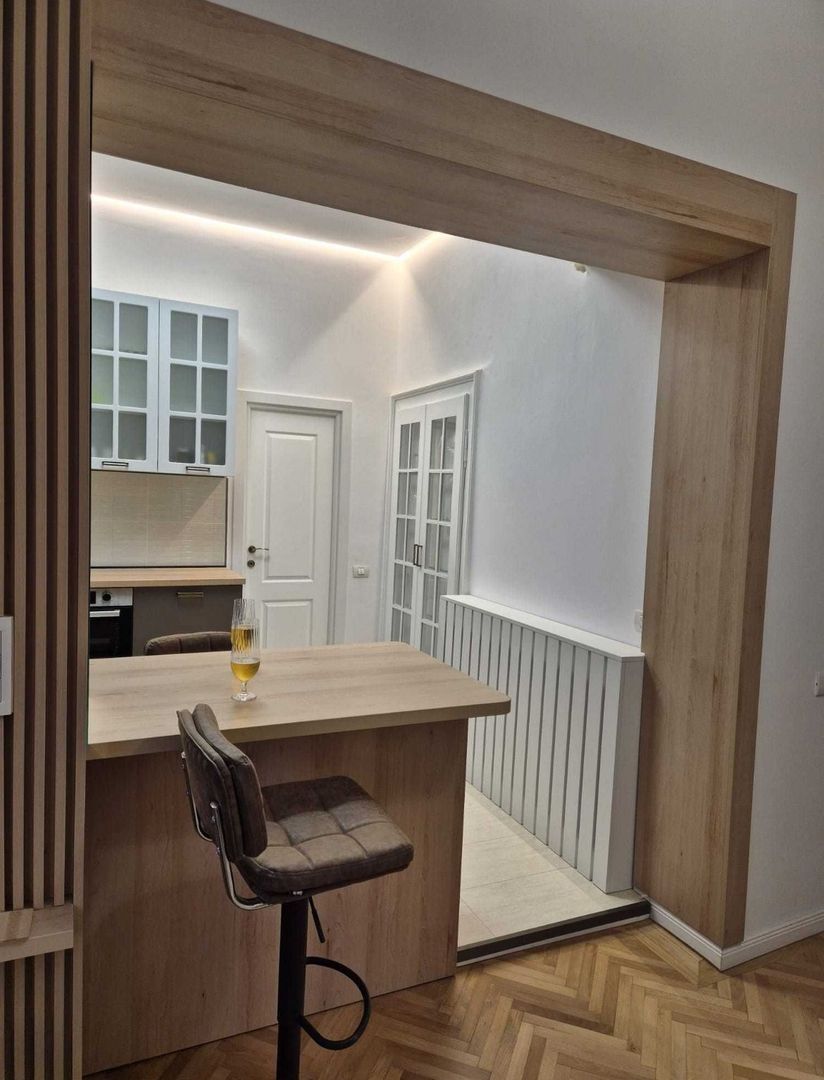 AP. 2 CAMERE VICTORIEI, PRIMA INHCIRIERE, RENOVAT, CENTRALA, PARCARE - Poză 6