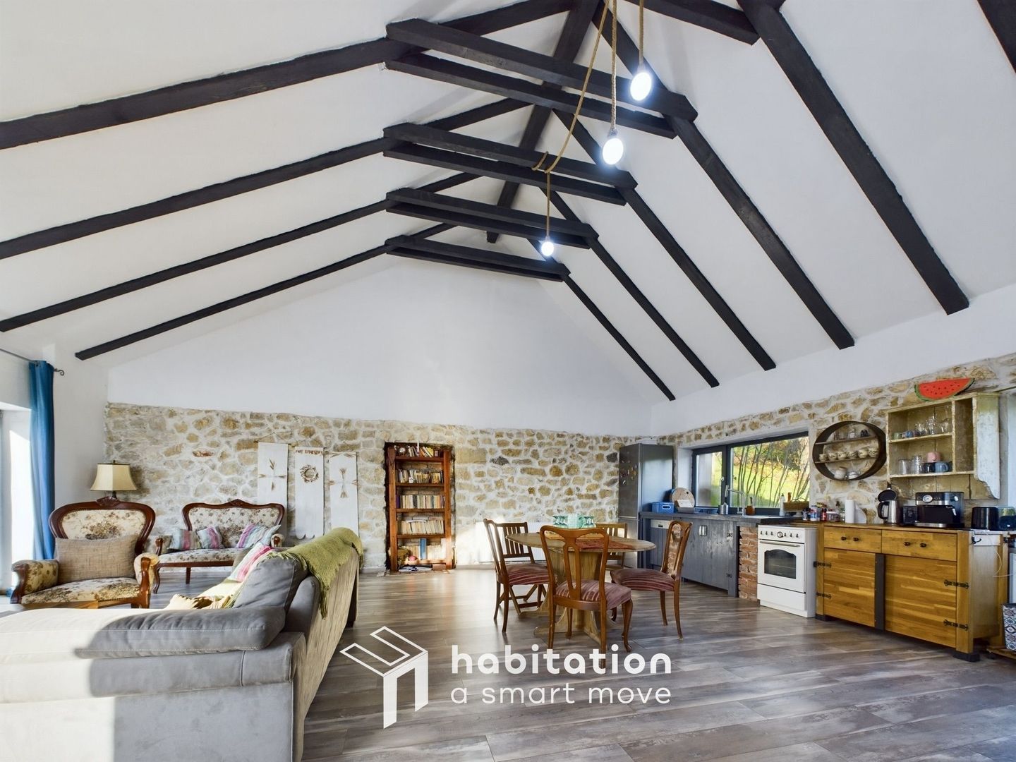 Casă cu 4 dormitoare + piscină în Socolari – ideală pentru investiție - Poză 19