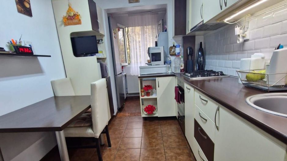 Apartament 3 camere și 2 băi - 69 mp, complet mobilat utilat ! - Poză 8