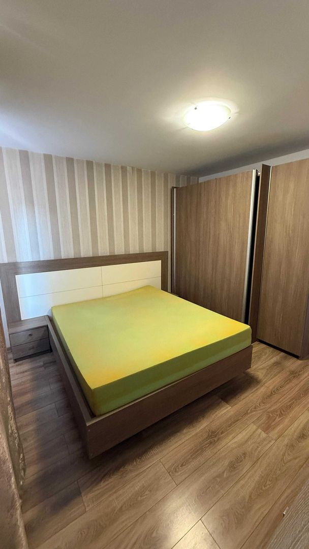 Apartament 2 camere decomandate, balcon, etaj intermediar, parcare - Poză 6