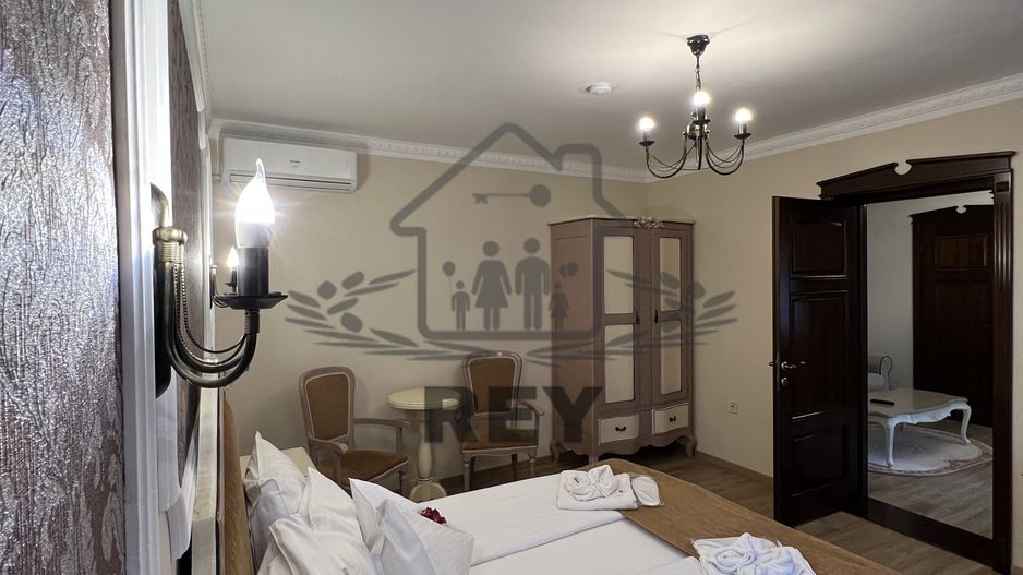 Vila de vanzare in zona Centrala/Orasul de jos - Poză 22