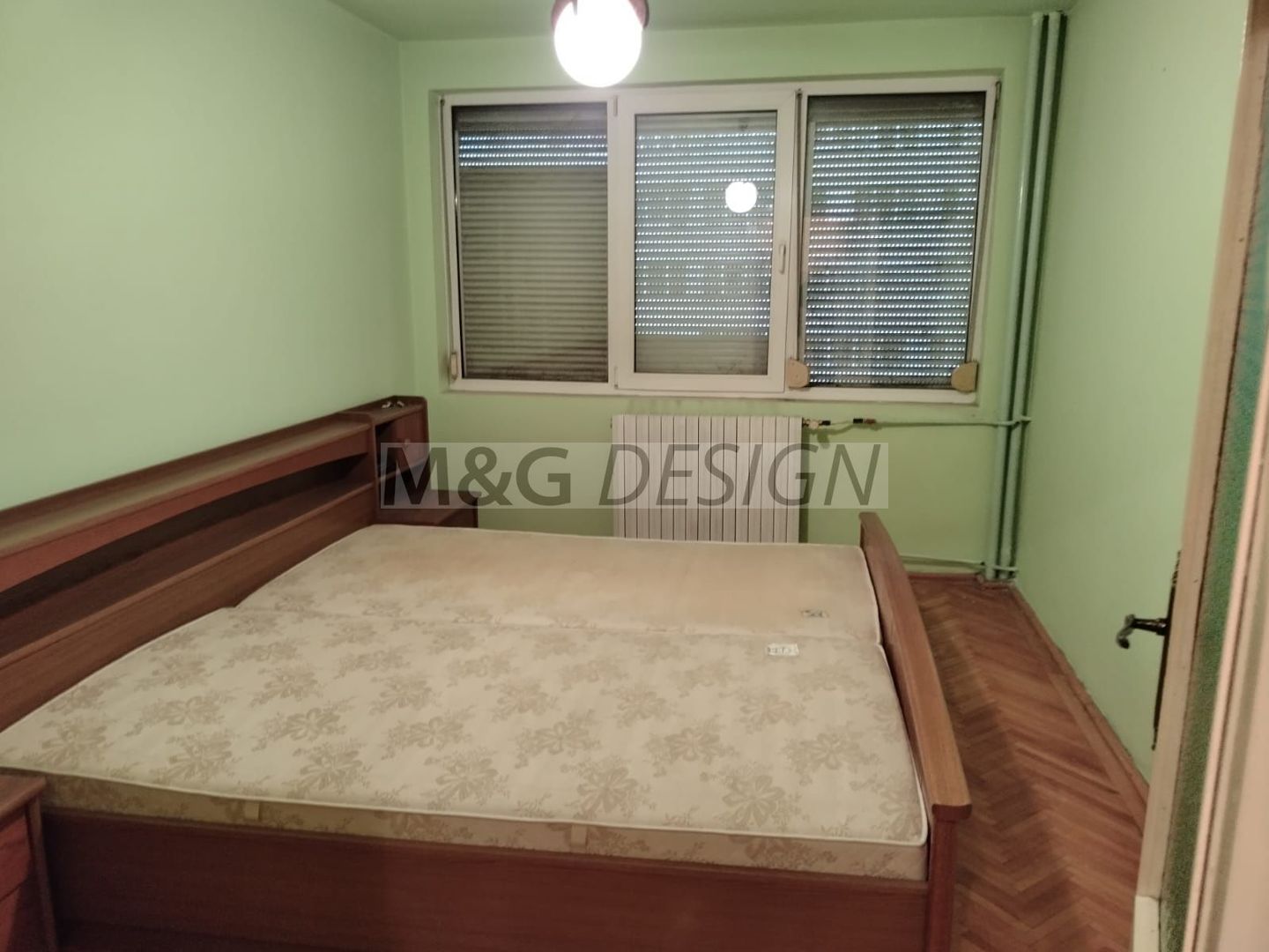 3 cam decomandat Torontalului etaj 1 - Poză 1