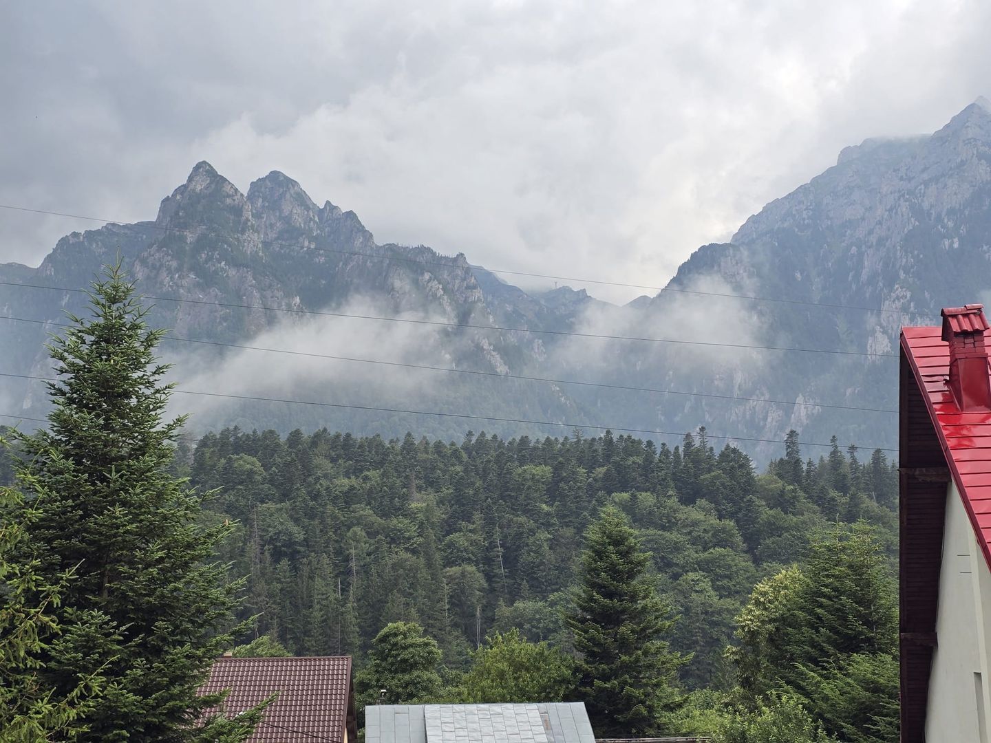 Apartament cu 2 camere 62,10 mp cu vedere la muntii Caraiman - Busteni - Poză 4