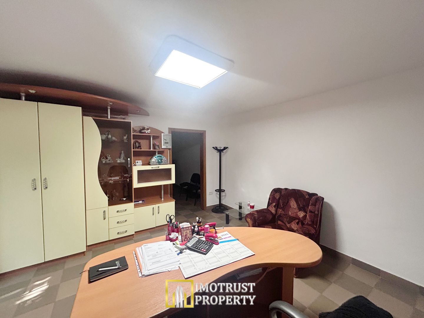 Spatiu de inchiriat - Poză 4