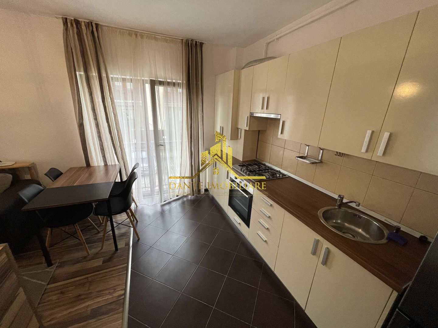 3 camere, semidecomandat, modern, bloc nou, parcare, Zorilor, Eliade - Poză 10