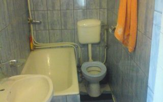 BRASADAS vinde casa cu etaj 4 cam 4 ari in zona 14 Mai. - Poză 10