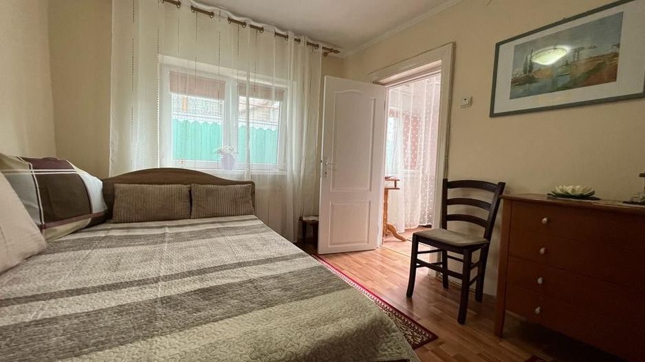 Dacia - Casa  4 camere, mobilată și utilată - Poză 6