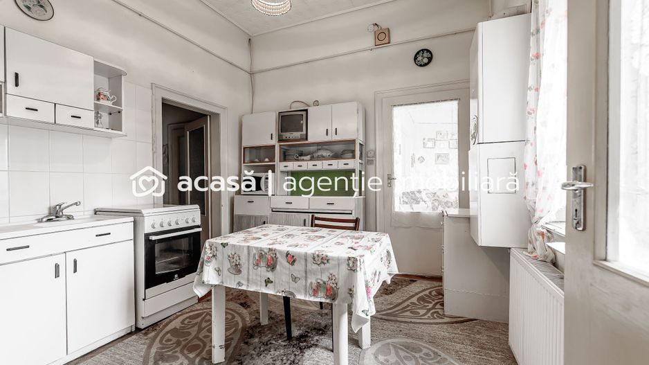 Apartament la casa cu 3 camere și Garaj - Poză 6