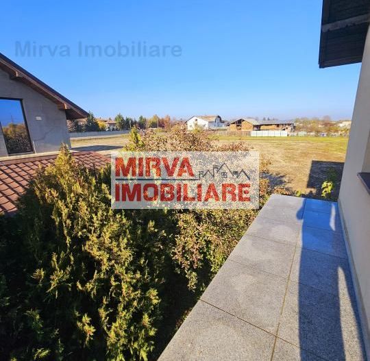 Vanzare vila 4 camere, in Zahanaua-Lacul Verde, zona exclusivista - Poză 61