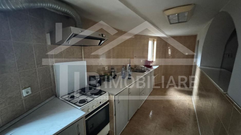 Vila cu 6 camere, 420mp,  teren 720mp, parcari, Zona Shopping City - Poză 8