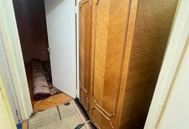 2 cam Girocului parter inalt  cu balcon - Poză 7