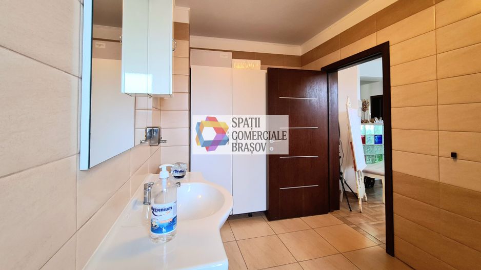 Spațiu comercial de închiriat Brasov - 120 mp # spatii-comerciale-brasov.ro - Poză 9