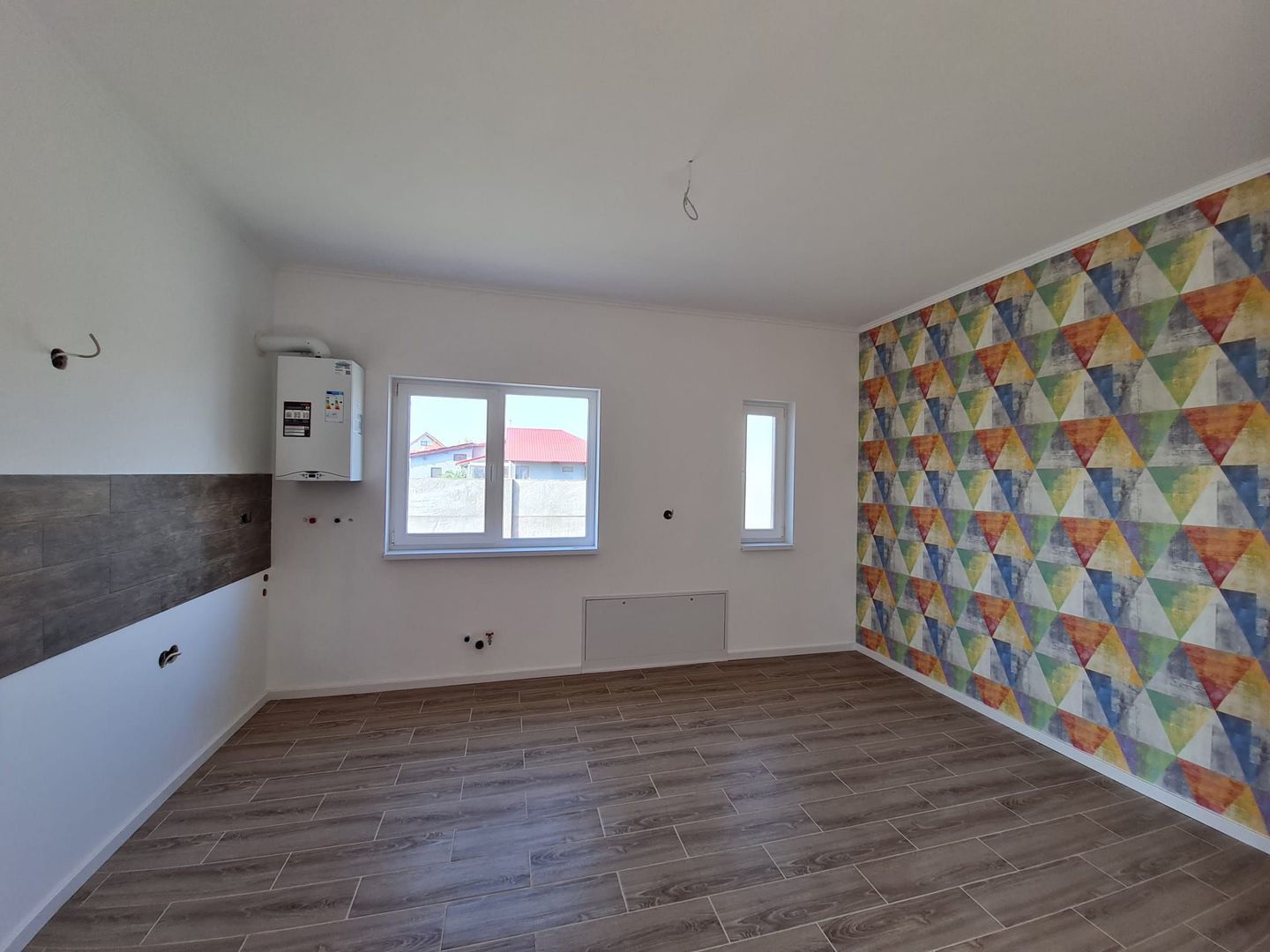 Casa individuala pe parter cu teren de 687 mp - Poză 5