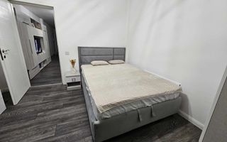 Apartament 3 camere, terasă 34 mp, zonă liniștită. - Poză 4