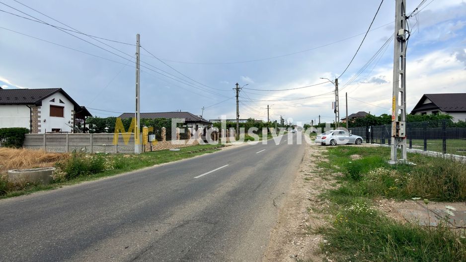 TEREN INTRAVILAN 1.374 MP | BRADU | POTENȚIAL INVESTIȚIONAL - Poză 2