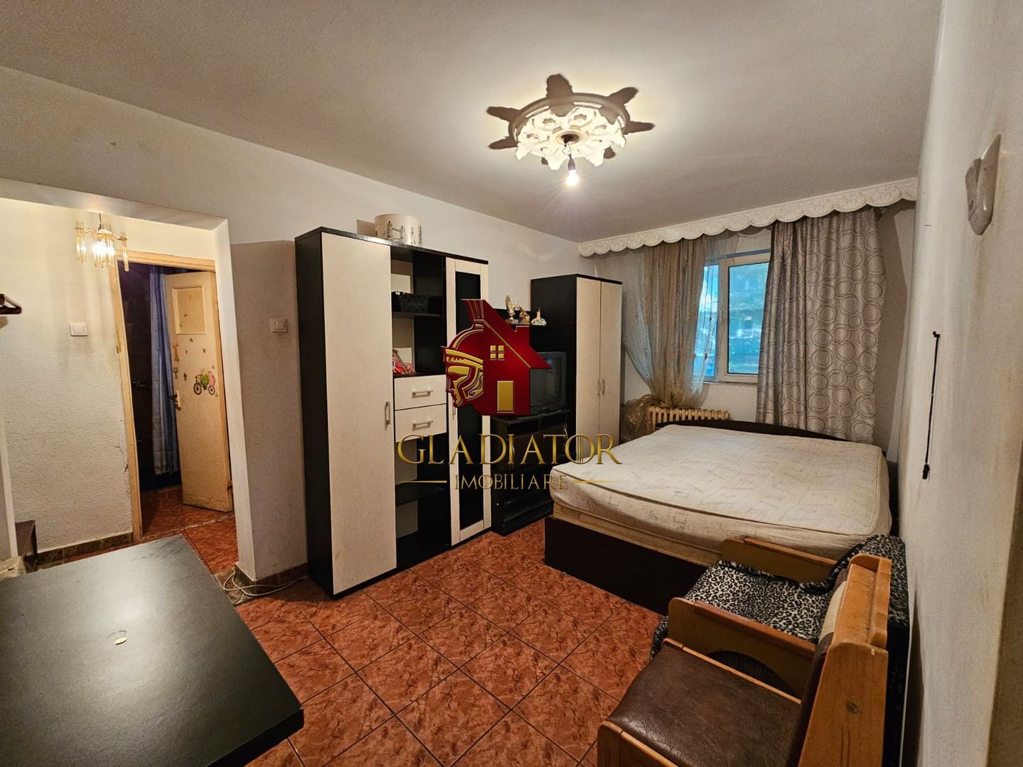 Apartament 2 camere Tudor Vladimirescu Tatarasi strada Ciurchi nu rata - Poză 5