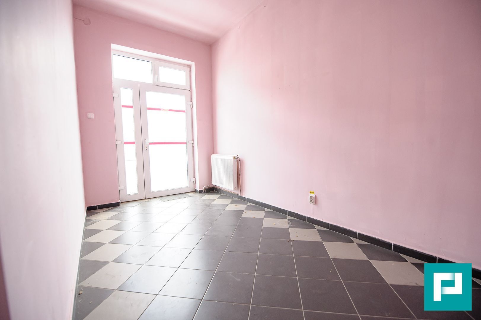 Spațiu comercial Arad, strada Dorobanților 254 mp. - Poză 10