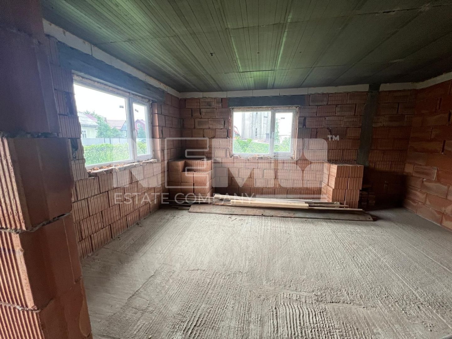 Casa la Rosu | 821Mp | Dornesti - Poză 12