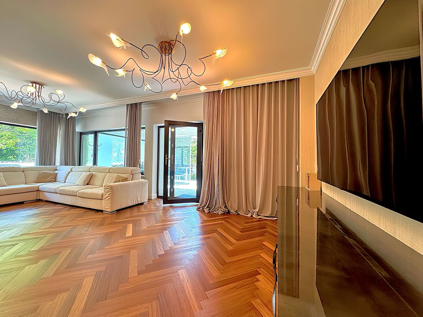 Vila Titan Livada cu Nuci complex rezidential Sector 3  București - Poză 7