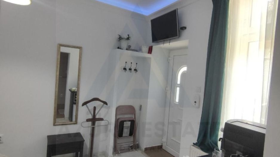 Proprietate speciala dispusa pe parter si etaj zona Ultracentrala - Poză 3