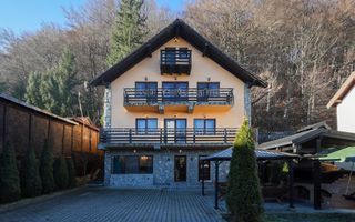 Pensiune/Vilă de vânzare în Bran | 8 camere | 180 mp - Poză 1