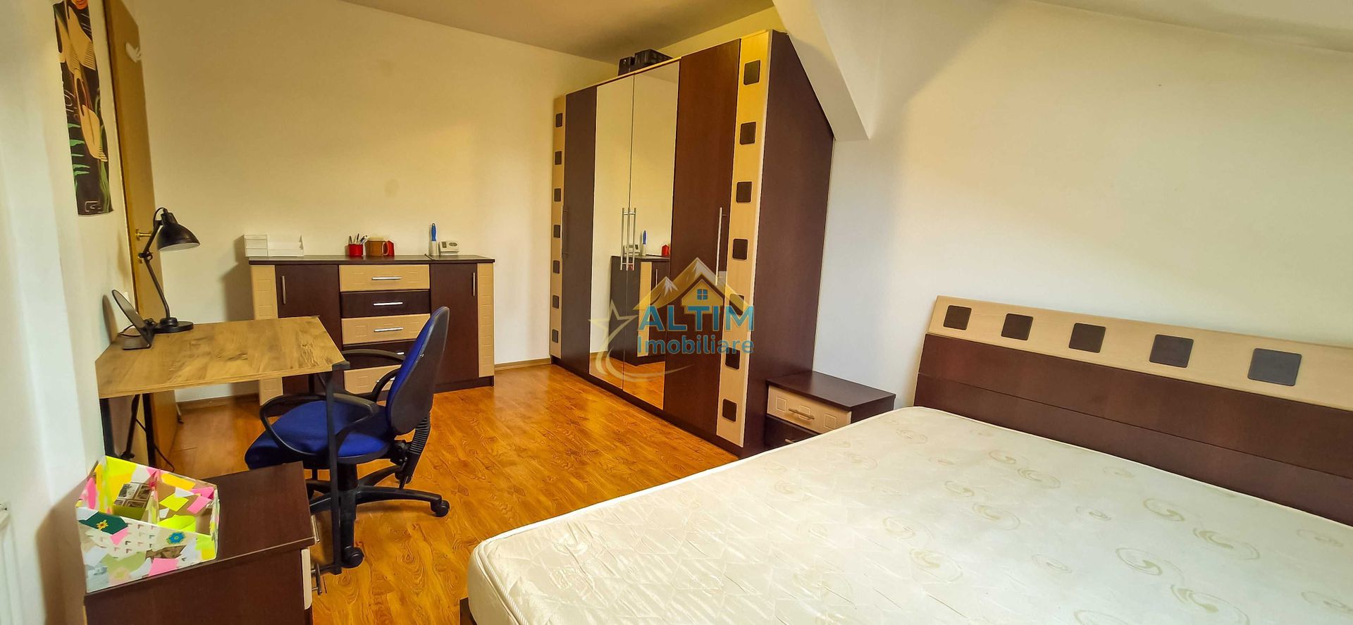 Apartament 3 camere pe 2 niveluri (tip Penthouse), zona Gării - Poză 5