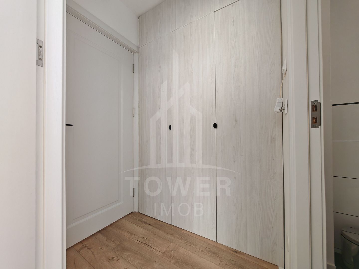 Apartament modern de vanzare 3 camere Hipodrom IV. - Poză 12