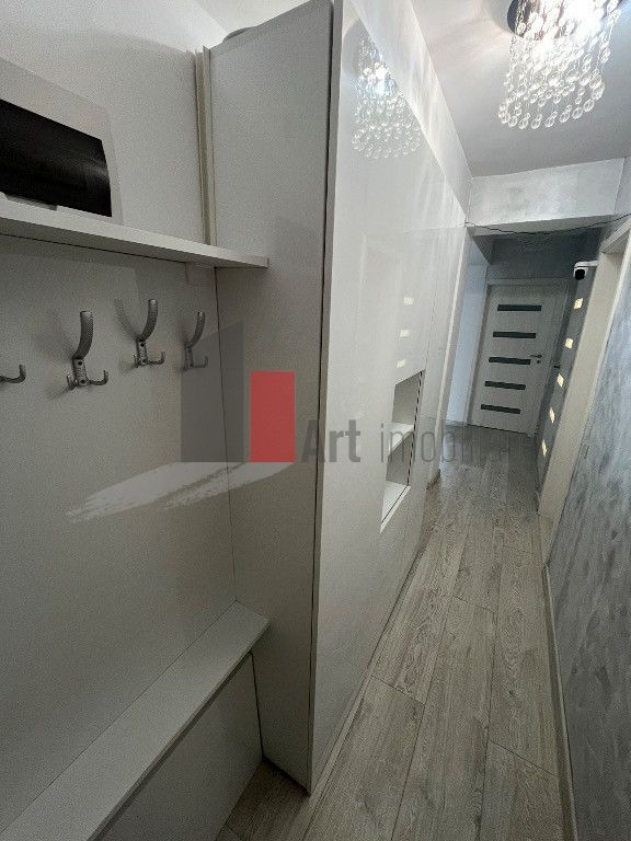 Apartament 3 camere cu terasa si curte +spatiu  comercial+loc parcare in Chiajna - Poză 10