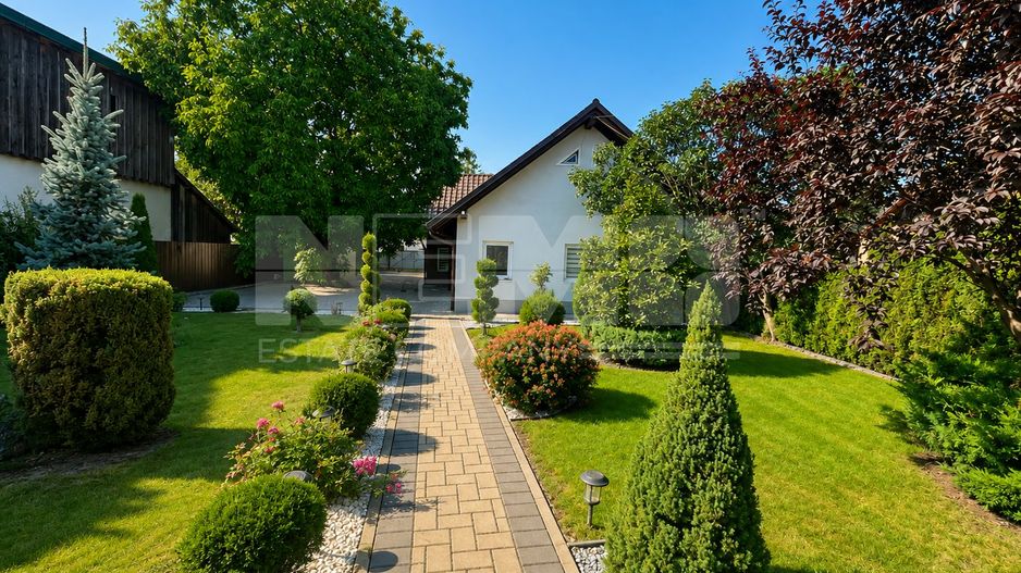 CASA DE ÎNCHIRIAT | 4 CAMERE | CURTE | RADAUTI | COMPLET FUNCTIONALA - Poză 13