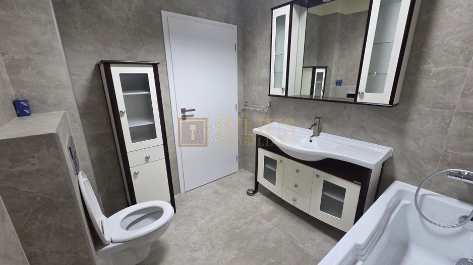 3 camere-107 mp, situat intr-o vila, loc de parcare, centrala gaz - Poză 7