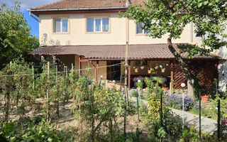Casa 5 camere + anexe, 552 mp teren,  Centru, zona Prefectura - Poză 1