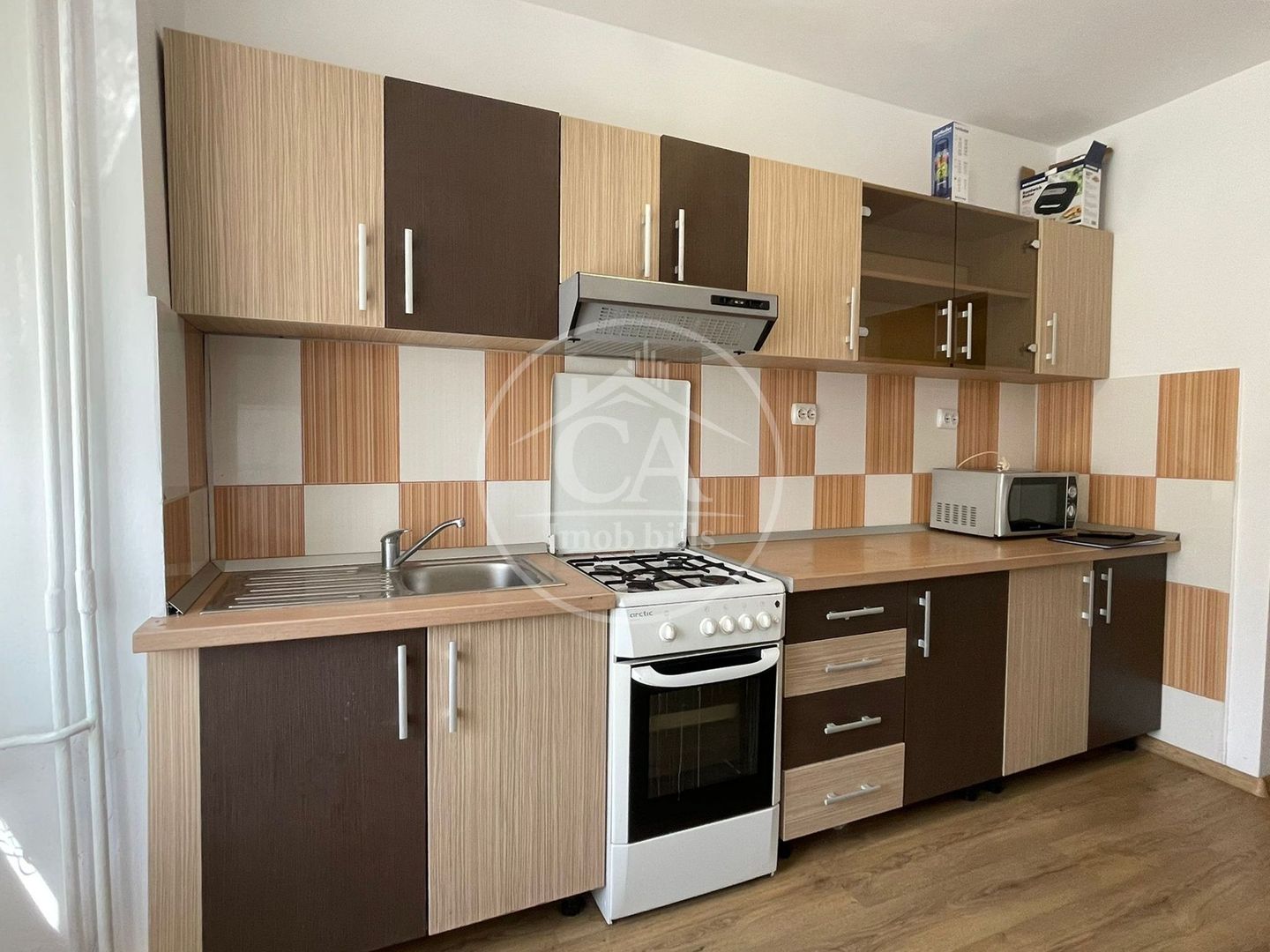 Apartament cu 2 camere de inchiriat în zona Nufărul, Oradea - Poză 5