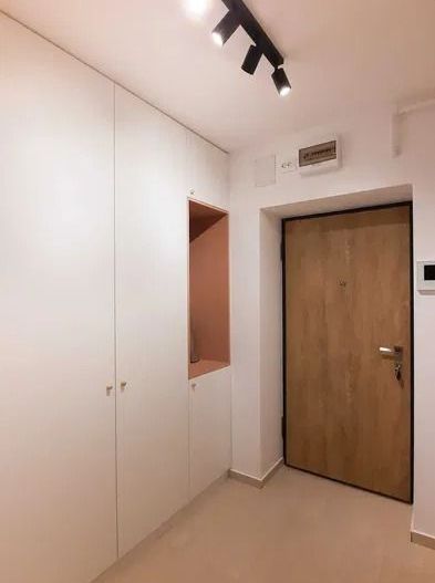 GARSONIERA HILS BRAUNER, PARCARE, BLOC NOU, BUCATARIE INCHISA, METROU - Poză 7