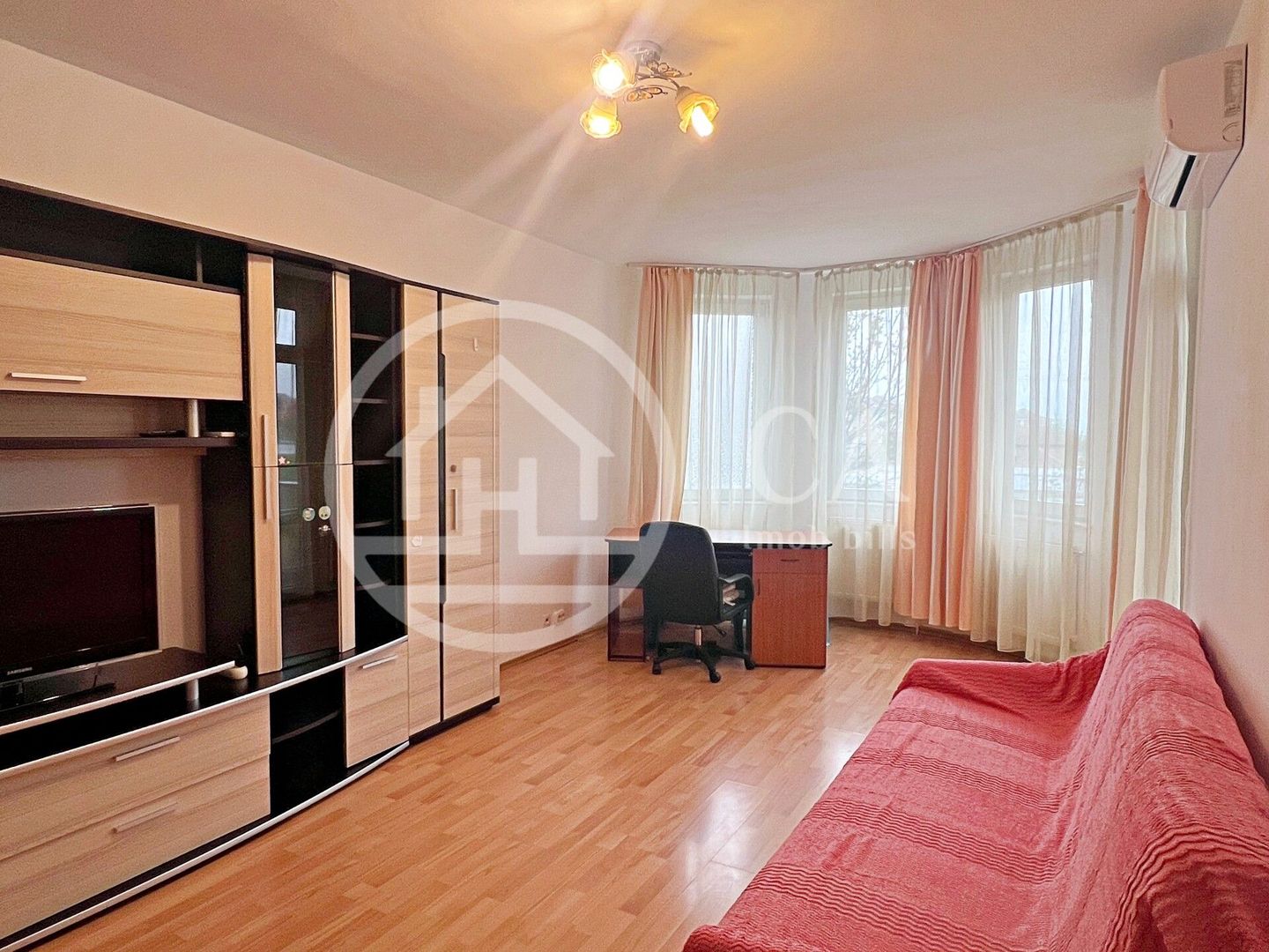 Apartament cu 2 camere de închiriat in Rogerius, Oradea - Poză 1
