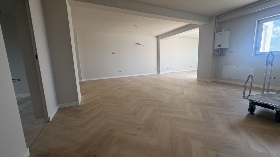 Penthouse superb LA CHEIE,Sibiu - Poză 1