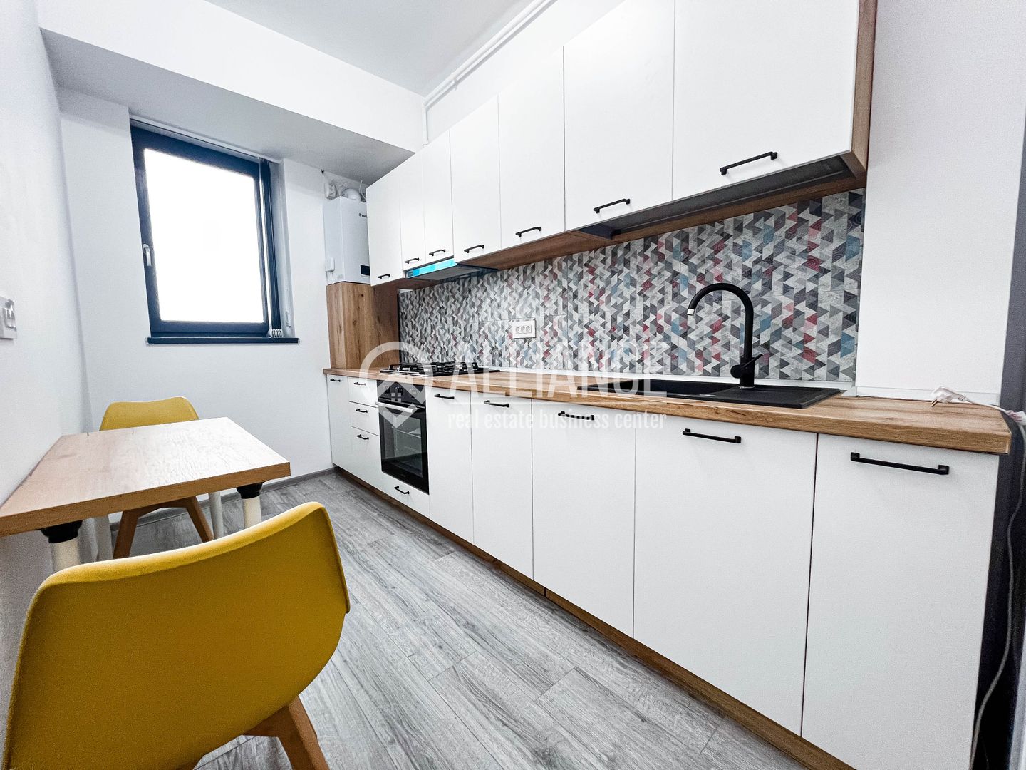 TOMIS NORD (COD 05) 2 dormitoare, vedere lac, parcare subterana - Poză 14