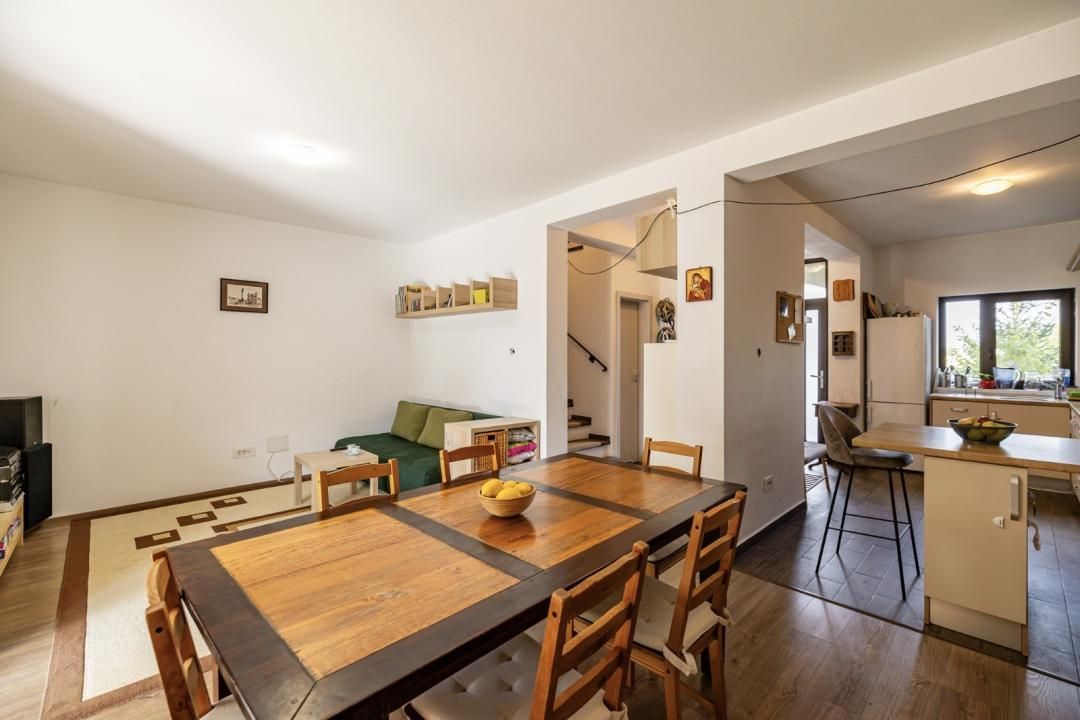 Casa 3 dormitoare si gradina | La limita cu Timisoara zona Braytim | Comision 0% - Poză 2