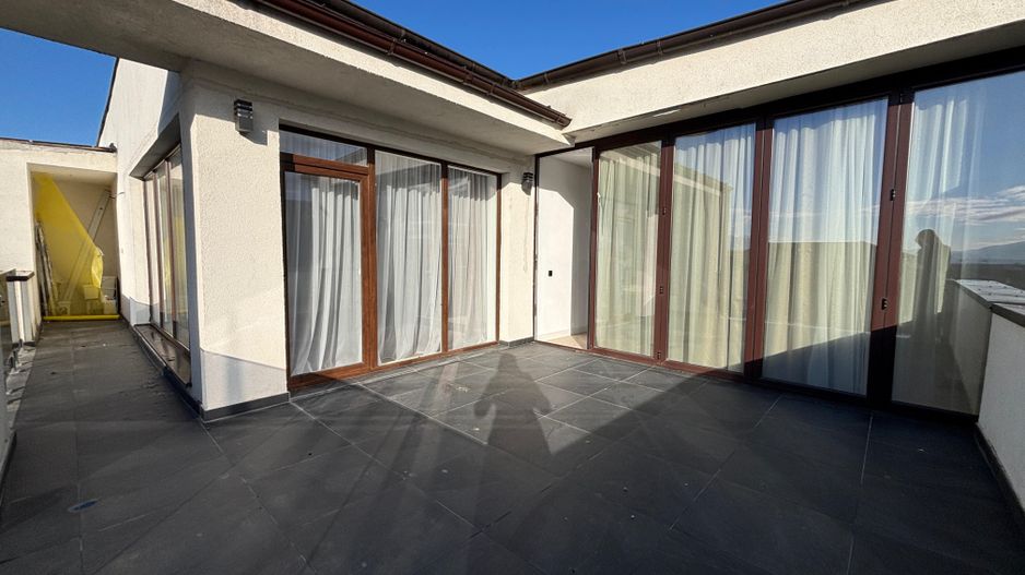 Penthouse MODERN cu 2 terase in Selimbar-Sibiu - Poză 5