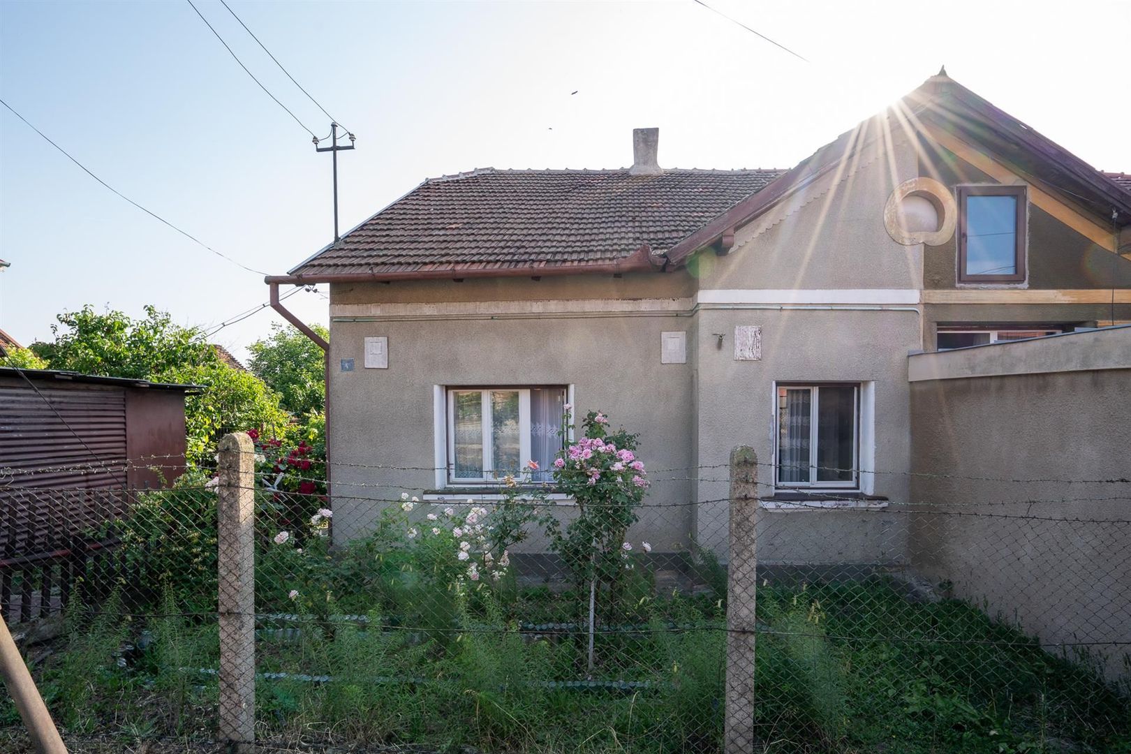 Casa de vanzare Oradea zona Garii - Poză 1